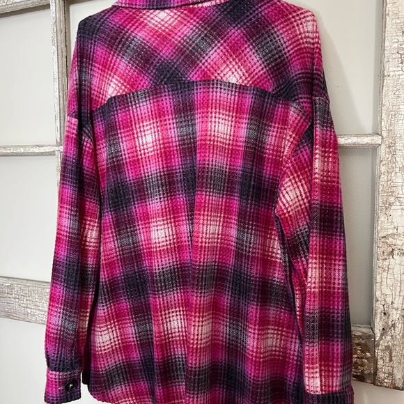 Pink Plaid Button-Up Shacket - Picture 2 of 4